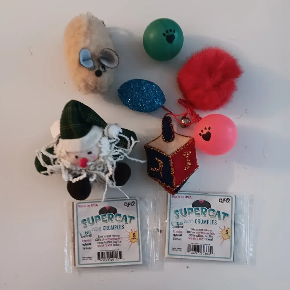Pack of 9 Cat Playthings NWOT